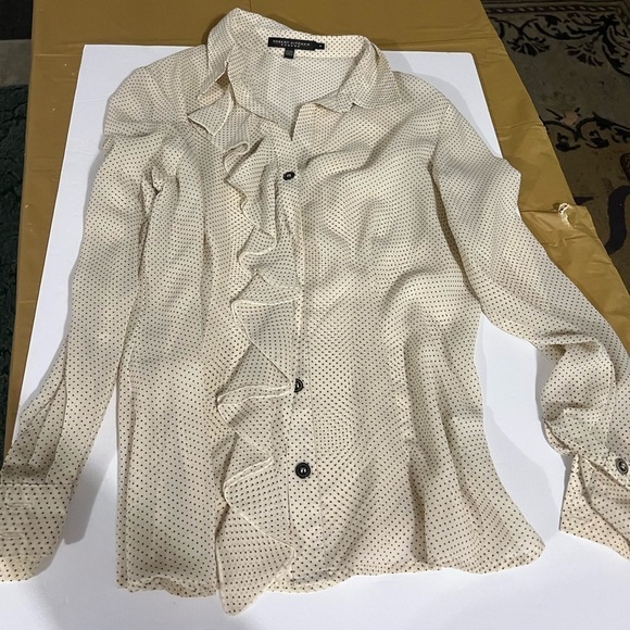 Robert Kitchen Canada Blouse – Size M - Picture 2 of 4